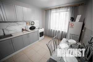 1-к квартира, посуточно, 30м2, 1/9 этаж