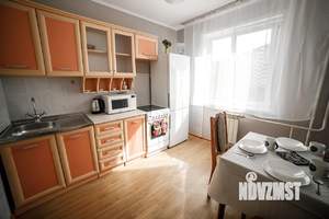 1-к квартира, посуточно, 37м2, 2/9 этаж