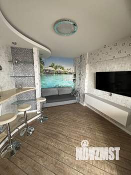 Студия квартира, на длительный срок, 40м2, 17/18 этаж