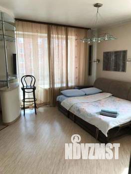 1-к квартира, посуточно, 38м2, 1/1 этаж