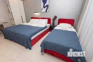 2-к квартира, посуточно, 42м2, 2/2 этаж