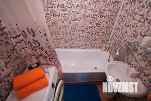 1-к квартира, посуточно, 57м2, 1/1 этаж