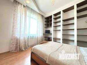 4-к квартира, посуточно, 86м2, 4/4 этаж