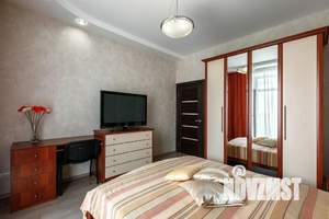 2-к квартира, посуточно, 62м2, 1/1 этаж