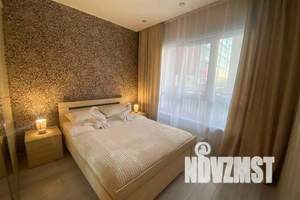 2-к квартира, посуточно, 40м2, 1/10 этаж