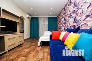 1-к квартира, посуточно, 36м2, 1/1 этаж