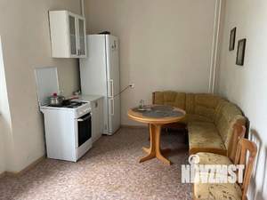 1-к квартира, посуточно, 65м2, 3/5 этаж