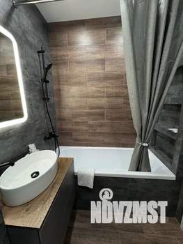 2-к квартира, посуточно, 45м2, 15/16 этаж