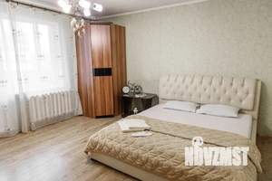 1-к квартира, посуточно, 40м2, 3/10 этаж