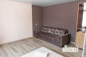 1-к квартира, посуточно, 40м2, 2/10 этаж