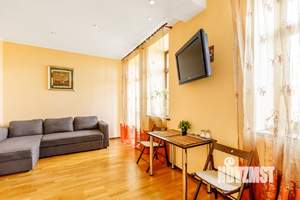 2-к квартира, посуточно, 48м2, 4/4 этаж