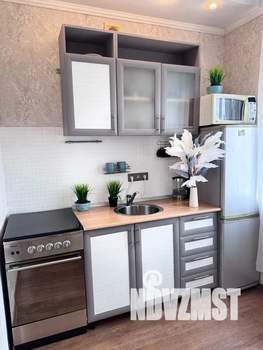 1-к квартира, посуточно, 35м2, 5/5 этаж