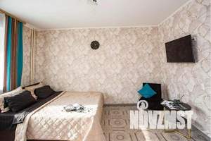 1-к квартира, посуточно, 35м2, 3/10 этаж