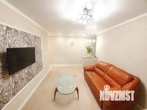 2-к квартира, посуточно, 50м2, 2/5 этаж