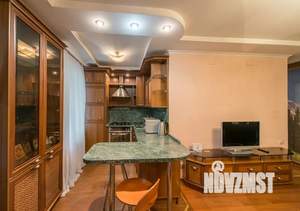 Студия квартира, посуточно, 34м2, 3/5 этаж