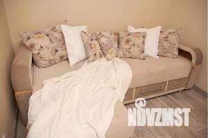 1-к квартира, посуточно, 35м2, 1/12 этаж