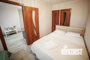 2-к квартира, посуточно, 48м2, 1/1 этаж