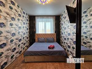 1-к квартира, посуточно, 50м2, 1/1 этаж