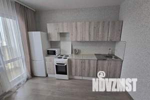 1-к квартира, посуточно, 39м2, 15/16 этаж