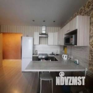 2-к квартира, посуточно, 60м2, 1/1 этаж