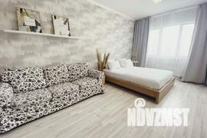 3-к квартира, посуточно, 68м2, 15/16 этаж