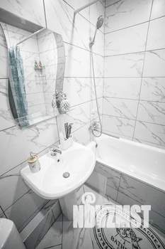 Студия квартира, посуточно, 30м2, 6/9 этаж