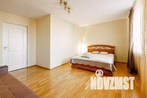 3-к квартира, посуточно, 100м2, 4/10 этаж