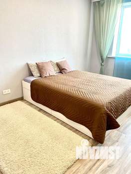 2-к квартира, посуточно, 60м2, 1/1 этаж