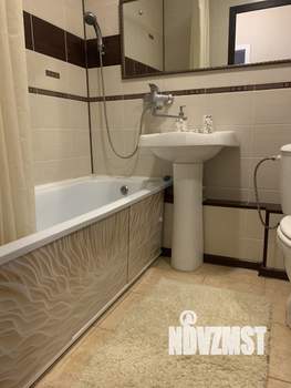 1-к квартира, посуточно, 40м2, 4/10 этаж