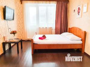 1-к квартира, посуточно, 37м2, 1/1 этаж