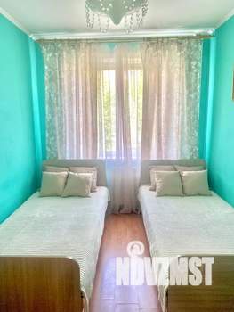 2-к квартира, посуточно, 50м2, 2/10 этаж