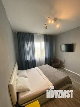 1-к квартира, посуточно, 35м2, 7/16 этаж