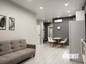 2-к квартира, посуточно, 42м2, 1/1 этаж