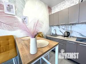 1-к квартира, посуточно, 30м2, 9/16 этаж