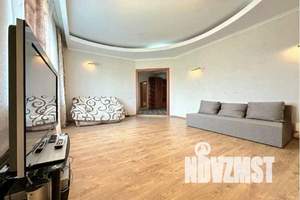 4-к квартира, посуточно, 86м2, 4/4 этаж