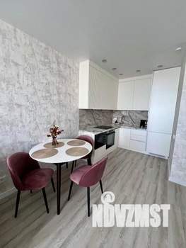 2-к квартира, посуточно, 50м2, 1/1 этаж