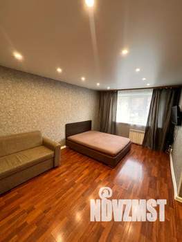 1-к квартира, посуточно, 33м2, 2/5 этаж