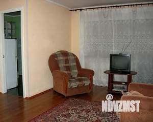 2-к квартира, посуточно, 45м2, 5/5 этаж