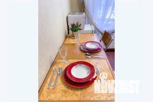 3-к квартира, посуточно, 62м2, 1/5 этаж