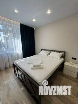 2-к квартира, посуточно, 50м2, 1/1 этаж