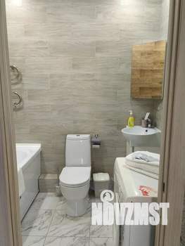 1-к квартира, посуточно, 40м2, 11/16 этаж