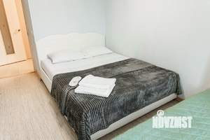 2-к квартира, посуточно, 60м2, 1/1 этаж