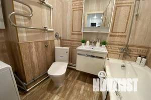 2-к квартира, посуточно, 40м2, 1/10 этаж