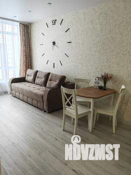 1-к квартира, посуточно, 40м2, 11/16 этаж