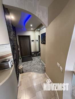 Студия квартира, на длительный срок, 40м2, 17/18 этаж