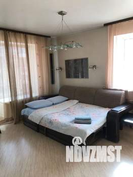 1-к квартира, посуточно, 38м2, 1/1 этаж