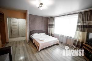 1-к квартира, посуточно, 35м2, 1/9 этаж