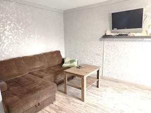 2-к квартира, посуточно, 43м2, 4/5 этаж