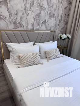 Студия квартира, посуточно, 28м2, 8/18 этаж