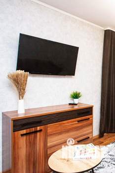 2-к квартира, посуточно, 44м2, 1/1 этаж